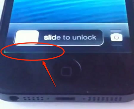 スリープからの復帰時に｢iPhone 5｣のディスプレイ下部が緑色に発光する問題