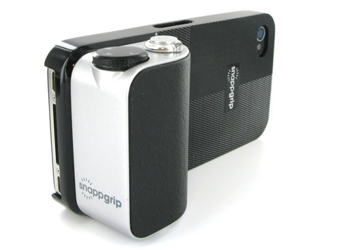 iPhone用カメラグリップ型コントローラー｢snappgrip｣、Kickstarterで資金を募集中