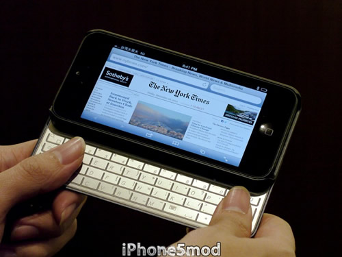 厚みは僅か2ミリ！iPhone5modが｢iPhone 5｣用外付けキーボード/ゲームパッドを発売
