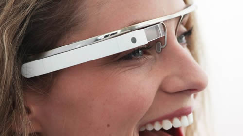 Google、｢Google Glass｣のスペックを発表