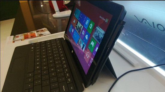 Microsoft Storeなどで｢Surface Pro｣の展示が始まる