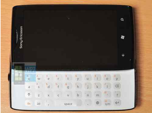 Sony製のWindows Phone端末の試作機｢Julie｣がまたeBayに登場