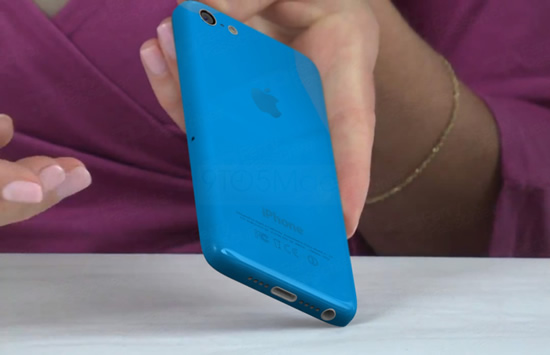 プラスチック製筐体を採用し、多色展開になった｢iPhone｣はこんな感じ?!
