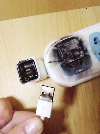 中国で｢iPhone 5｣を充電中にUSB電源アダプタが爆発する事故が発生