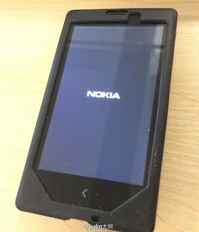 NokiaのAndroid端末｢Normandy｣の実機写真??
