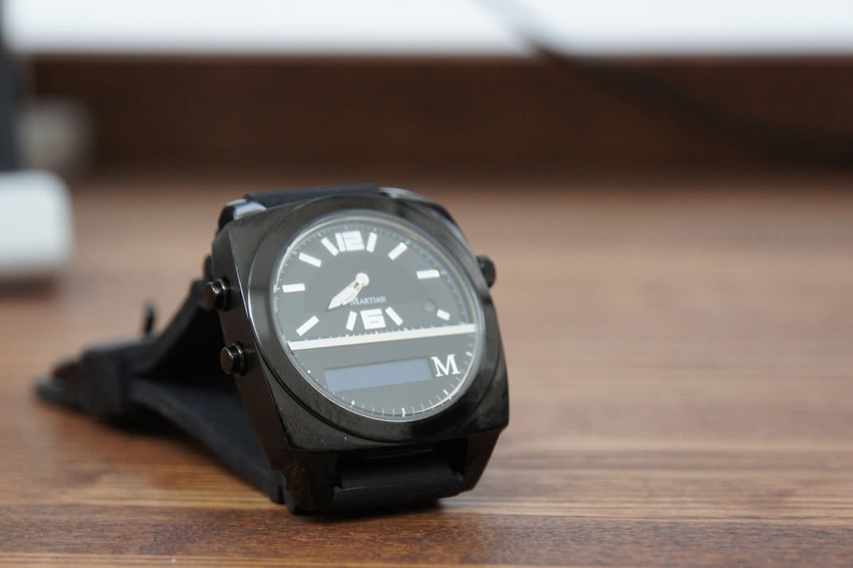 レビュー：普通の腕時計っぽい見た目のスマートウォッチ｢Martian Victory Watch｣