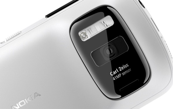 米Apple、Nokiaの｢PureView｣カメラのエキスパートだったエンジニアを雇用へ