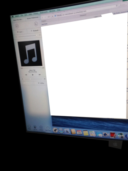 ｢OS X 10.10｣の動作画面を撮影した写真が流出か