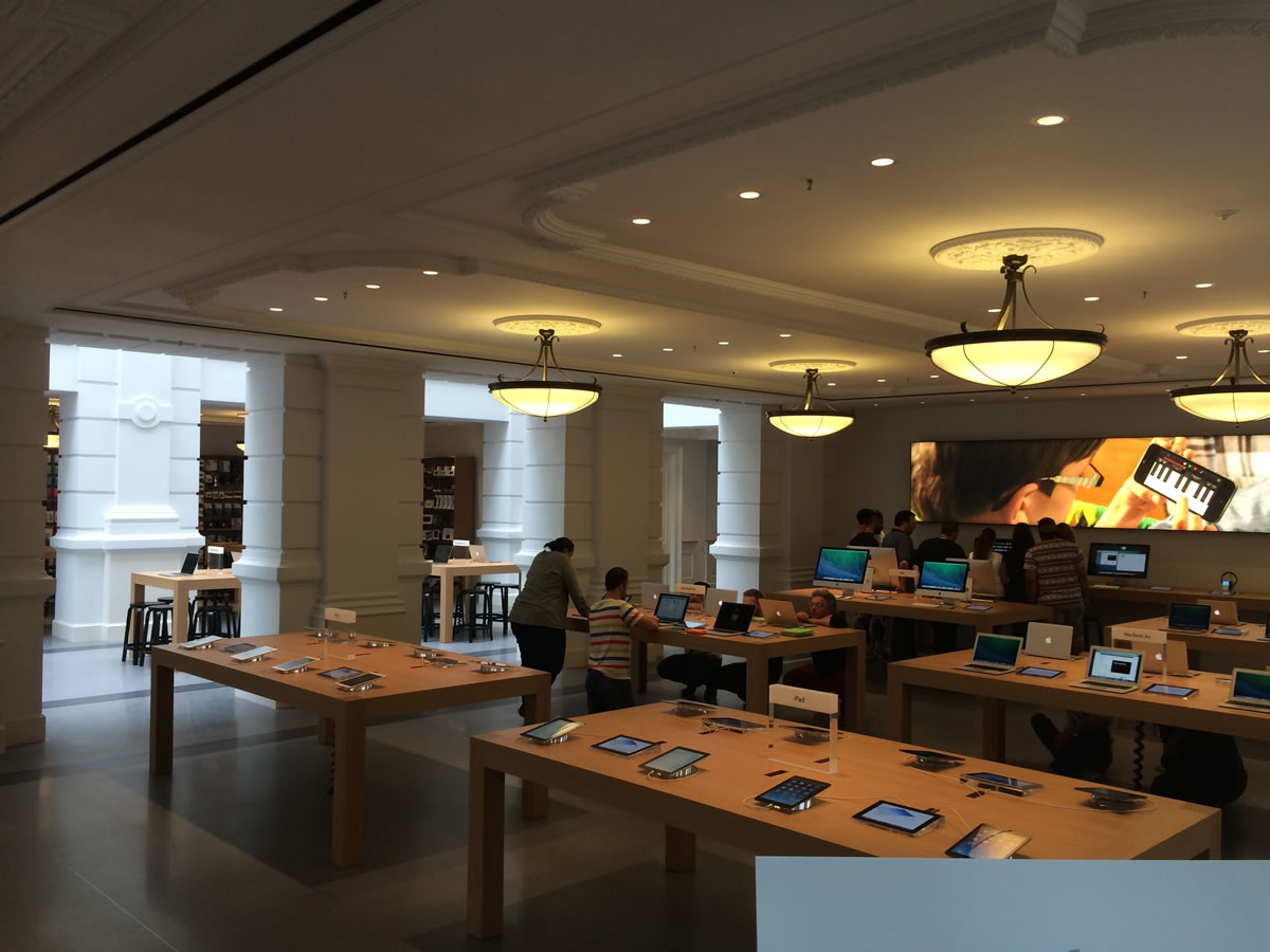 今週末にオランダのデン・ハーグにオープンする｢Apple Store, Den Haag｣の写真