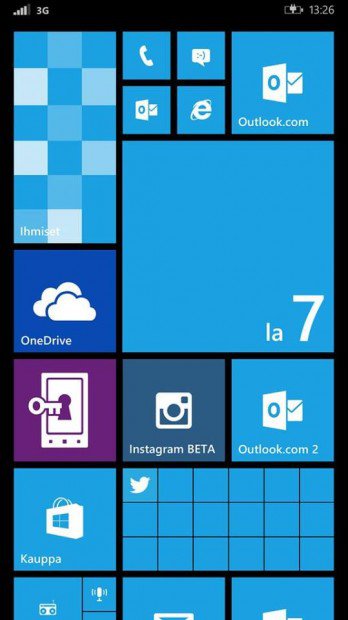 ｢Windows 10 for Phones｣で縦長の新しいタイルサイズが追加される事が確認される