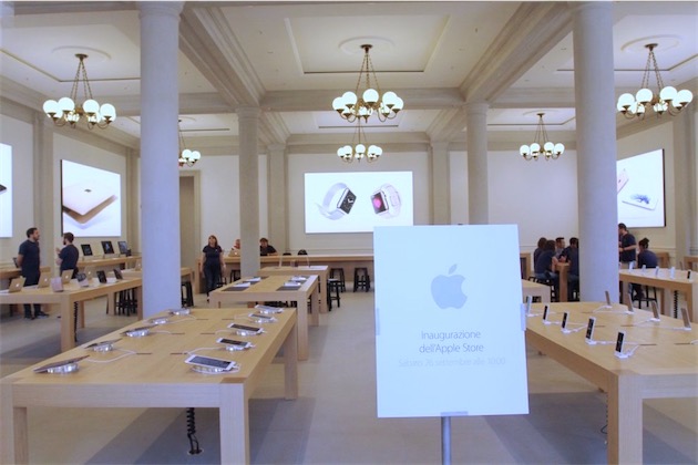 今週末にイタリア・フィレンツェにオープンする新しい｢Apple Store｣の内部写真