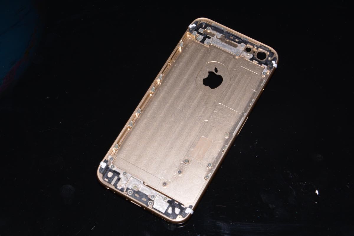 ｢iPhone 6s｣の筐体の新たな写真