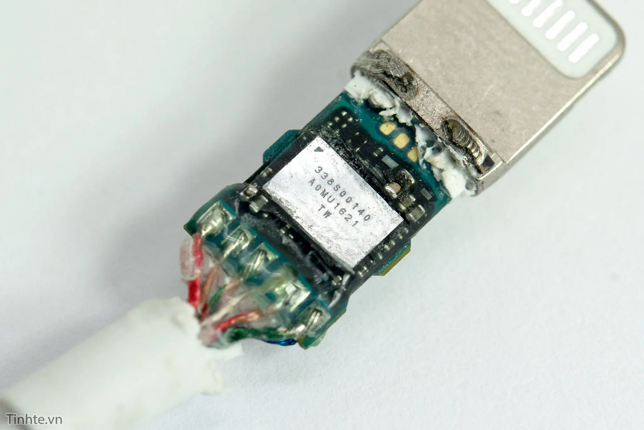 EarPods with Lightning Connector｣と｢Lightning ｰ 3.5
