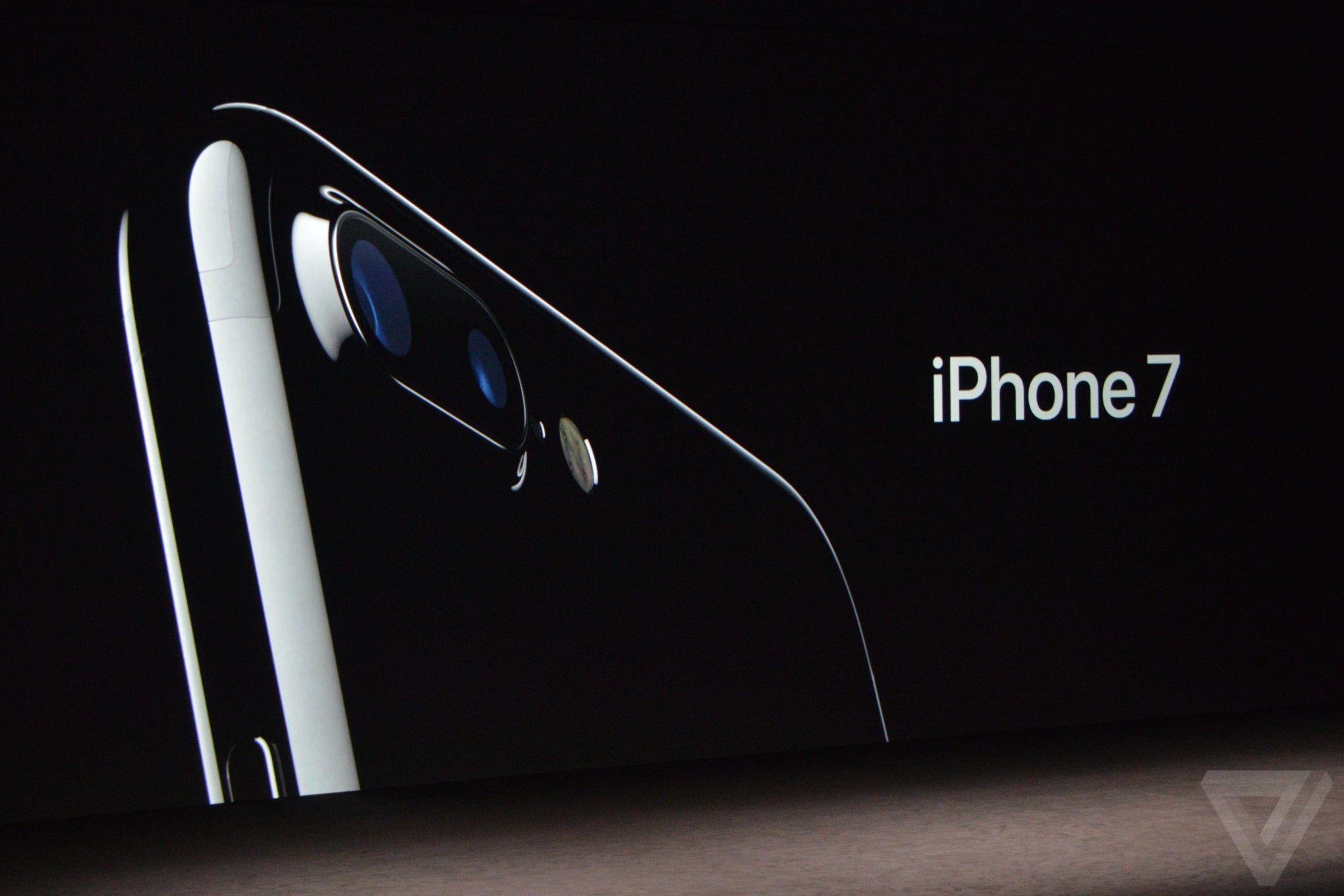 Apple、｢iPhone 7｣と｢iPhone 7 Plus｣を正式に発表