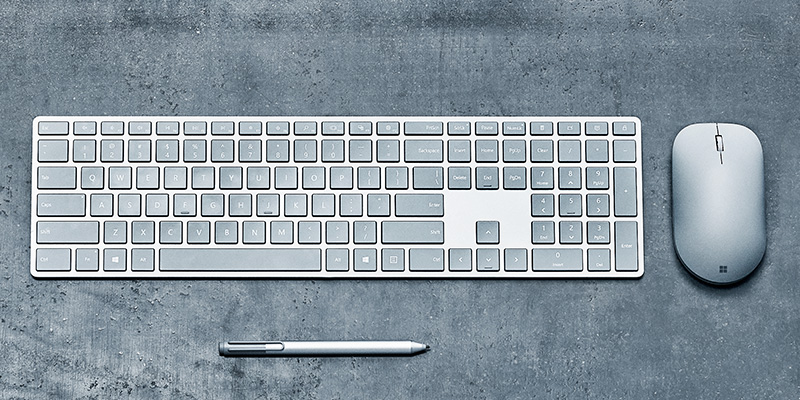 米Microsoft、｢Surface Ergonomic Keyboard｣を発表 ｰ ｢Surface Studio｣同梱のキーボードやマウスの単体販売も