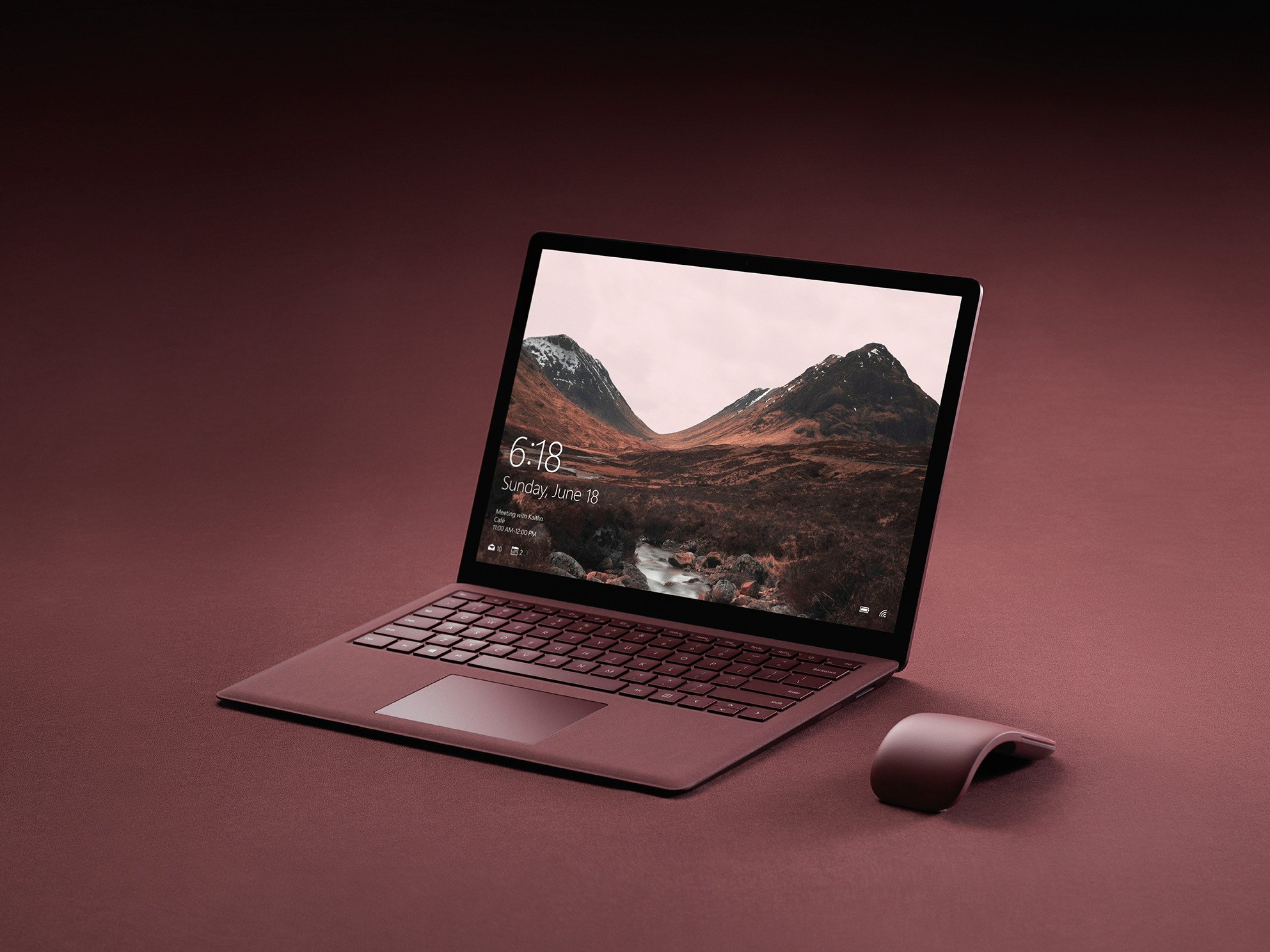 日本マイクロソフト、｢Surface Laptop｣の予約受付を開始
