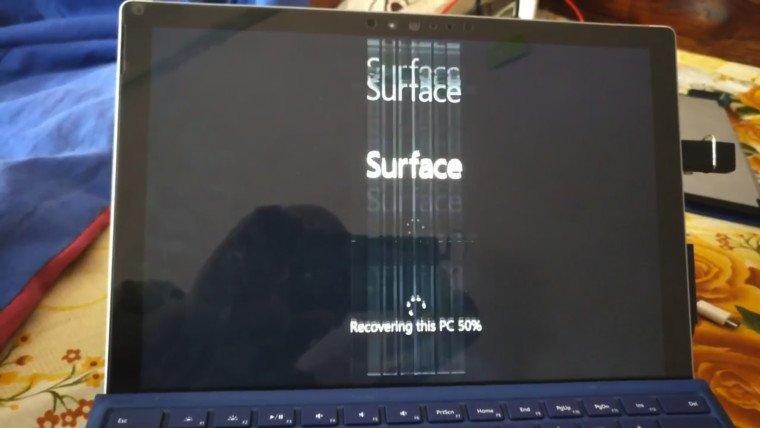 ｢Surface Pro 4｣で画面がちらつく問題が報告されている事が明らかに
