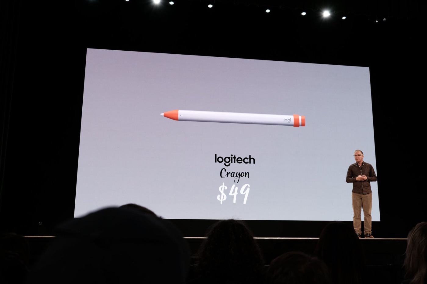 Apple、Logitech製の新型｢iPad｣向けアクセサリ｢Logitech Rugged Combo｣と｢Logitech Crayon｣を発表
