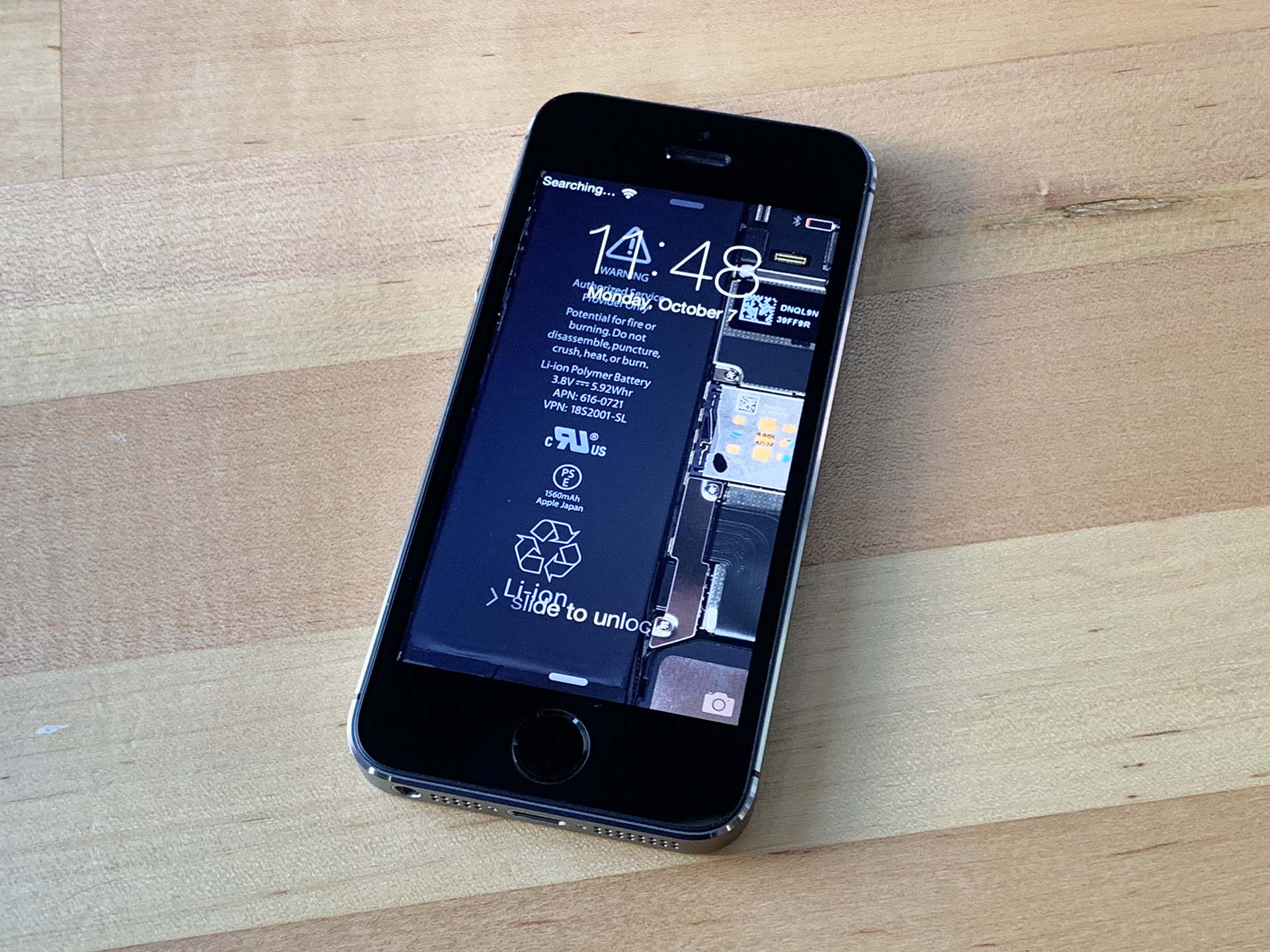 Ifixit 内部が透けて見えるような壁紙の Iphone 5 5s 版を公開 気になる 記になる