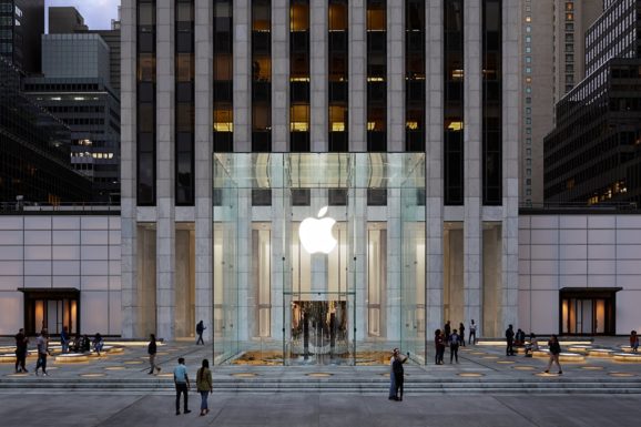 Apple、週内に米国の100店舗以上の直営店の営業を再開へ