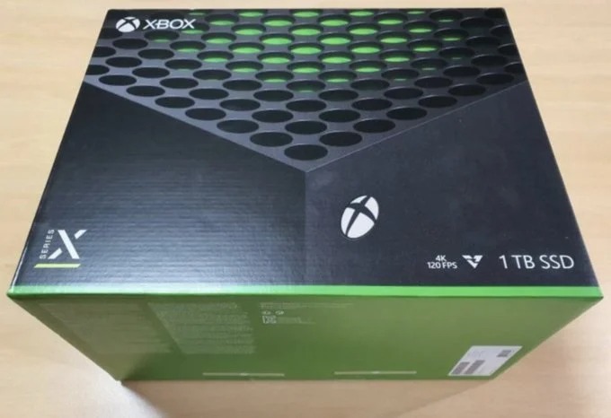 ｢Xbox Series X｣の開封動画が早くも登場 − パッケージのデザインも明らかに | 気になる、記になる…