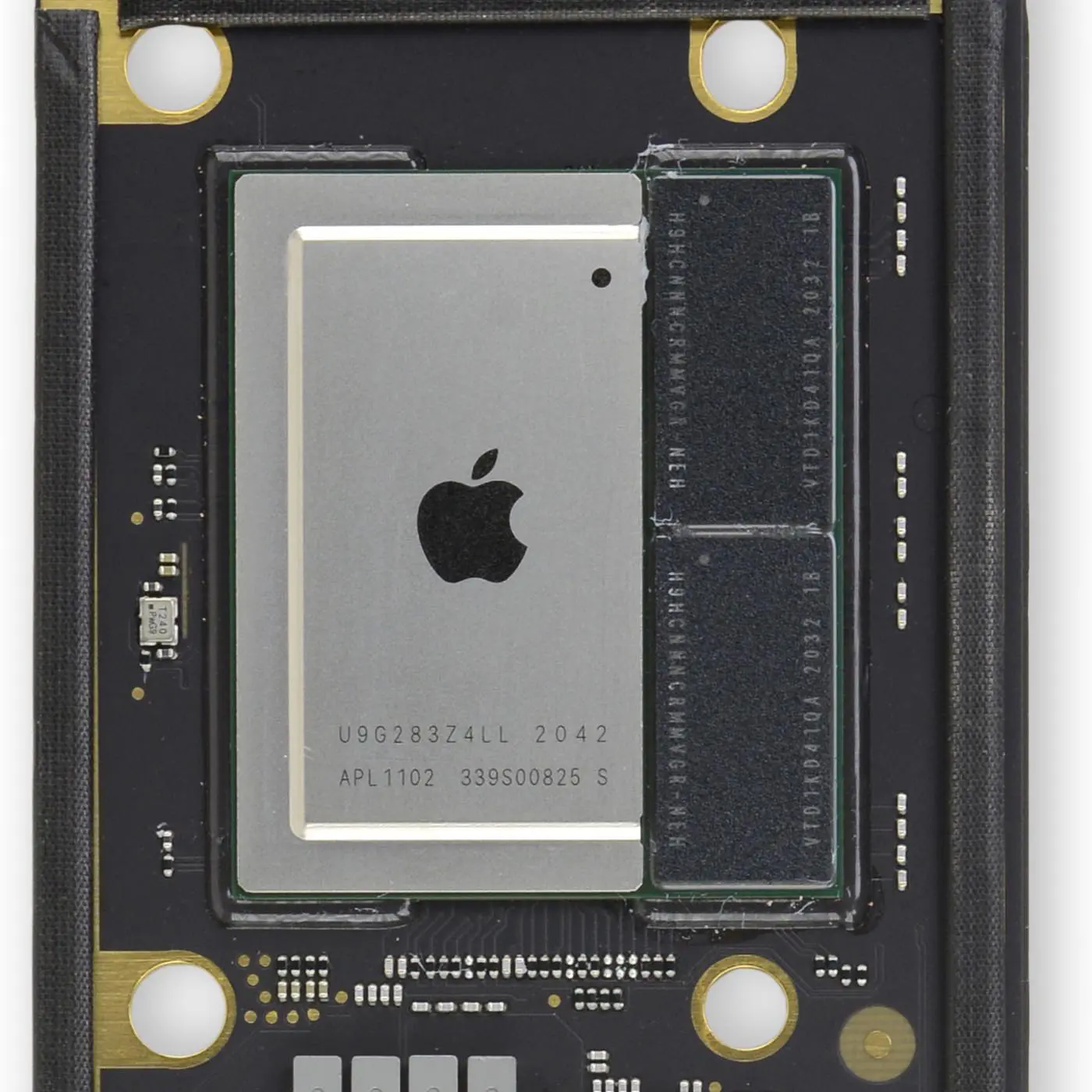 iFixit、M1チップ搭載｢MacBook Air/Pro｣の分解レポートを公開 | 気に