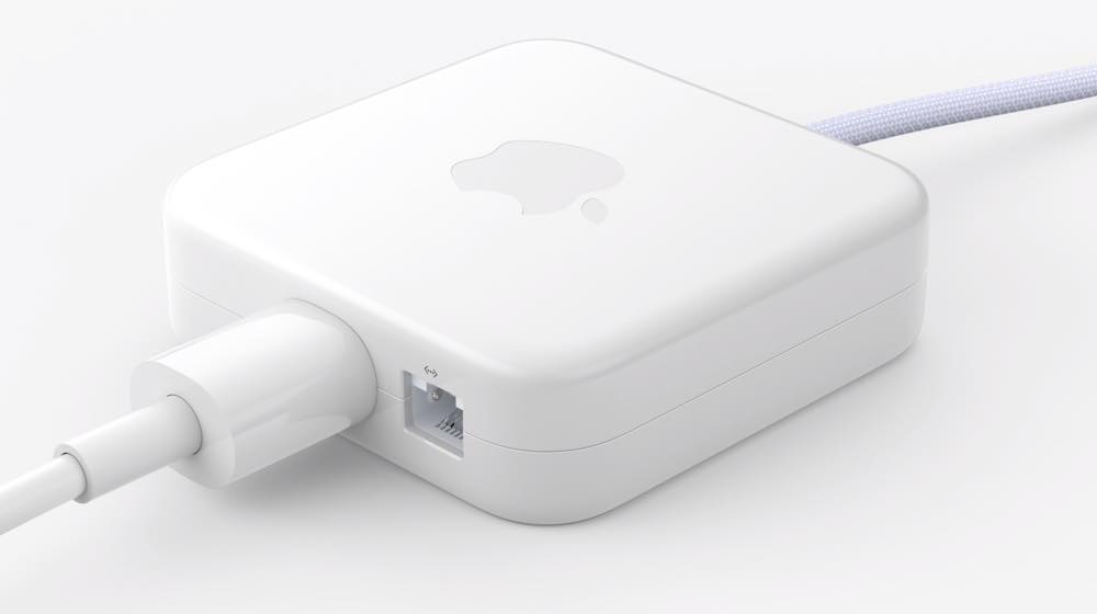 Apple、カラフルな｢iMac 24インチ｣を発表