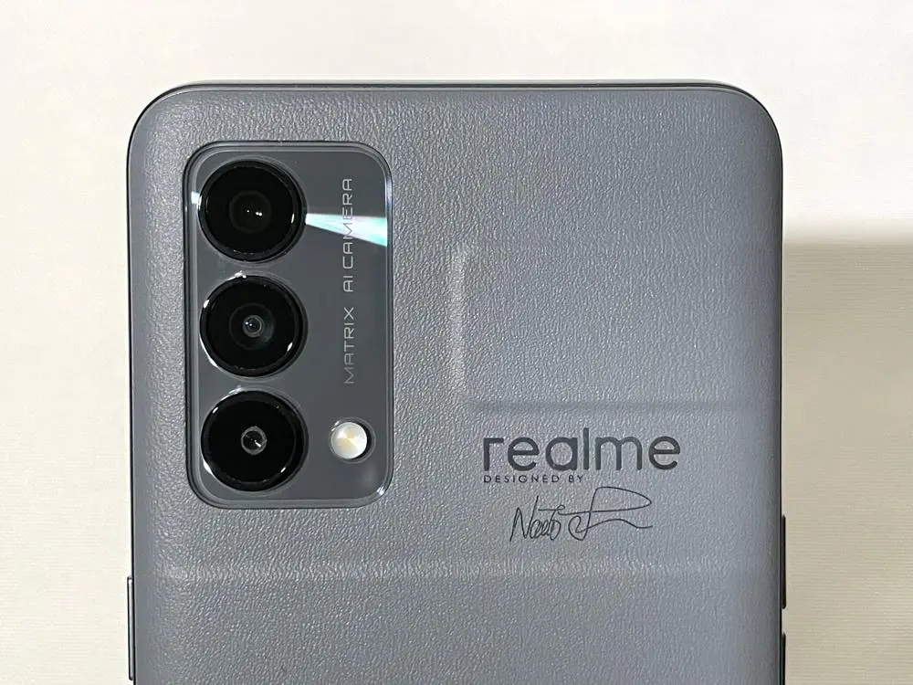 深澤直人氏デザインの｢realme GT Master Edition｣レビュー | 気になる、記になる…