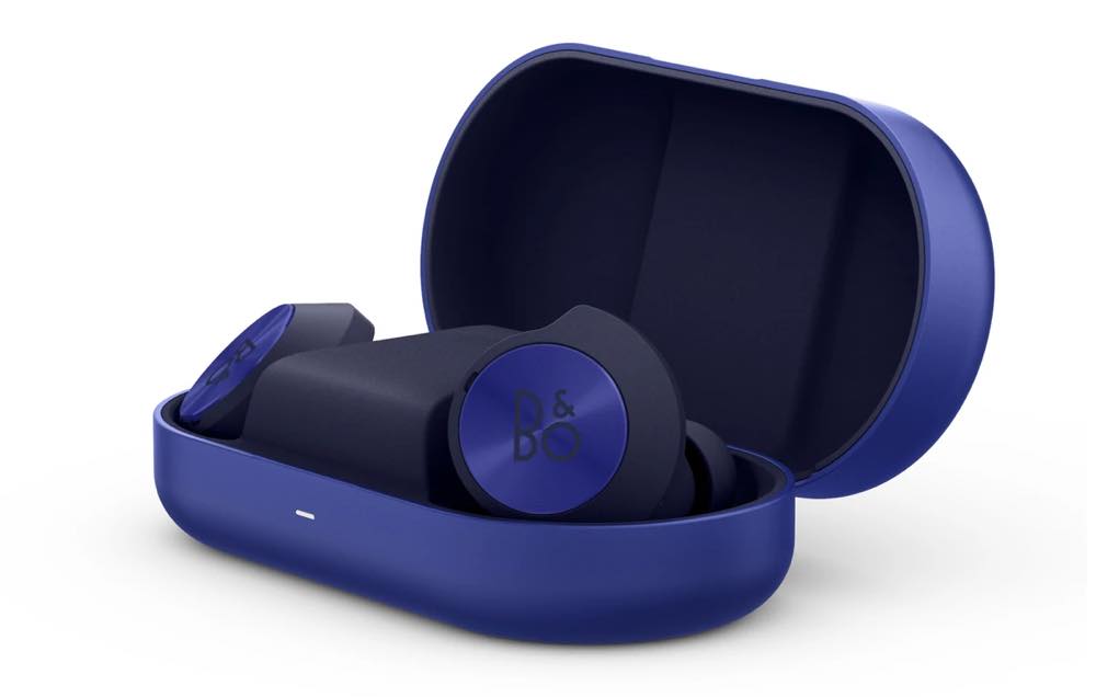 Bang & Olufsen、完全ワイヤレスイヤホン｢Beoplay EQ｣の限定カラーモデル｢Indigo / Ultramarine｣を発売