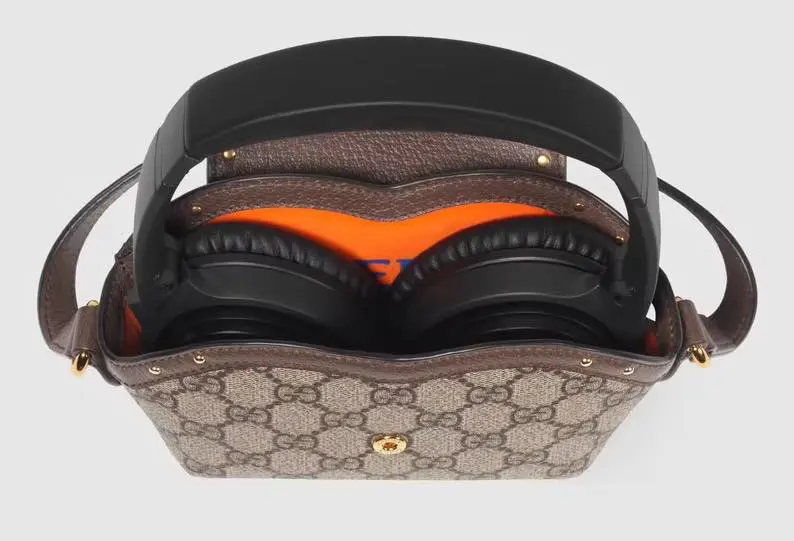 GUCCI AirPods maxケース グッチ、｢AirPods Max｣用ケースをオンライン限定で発売 | 気に