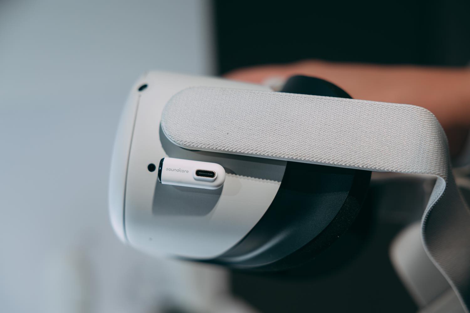 Anker、Made for Meta認定取得の完全ワイヤレスゲーミングイヤホン｢Soundcore VR P10｣を発売