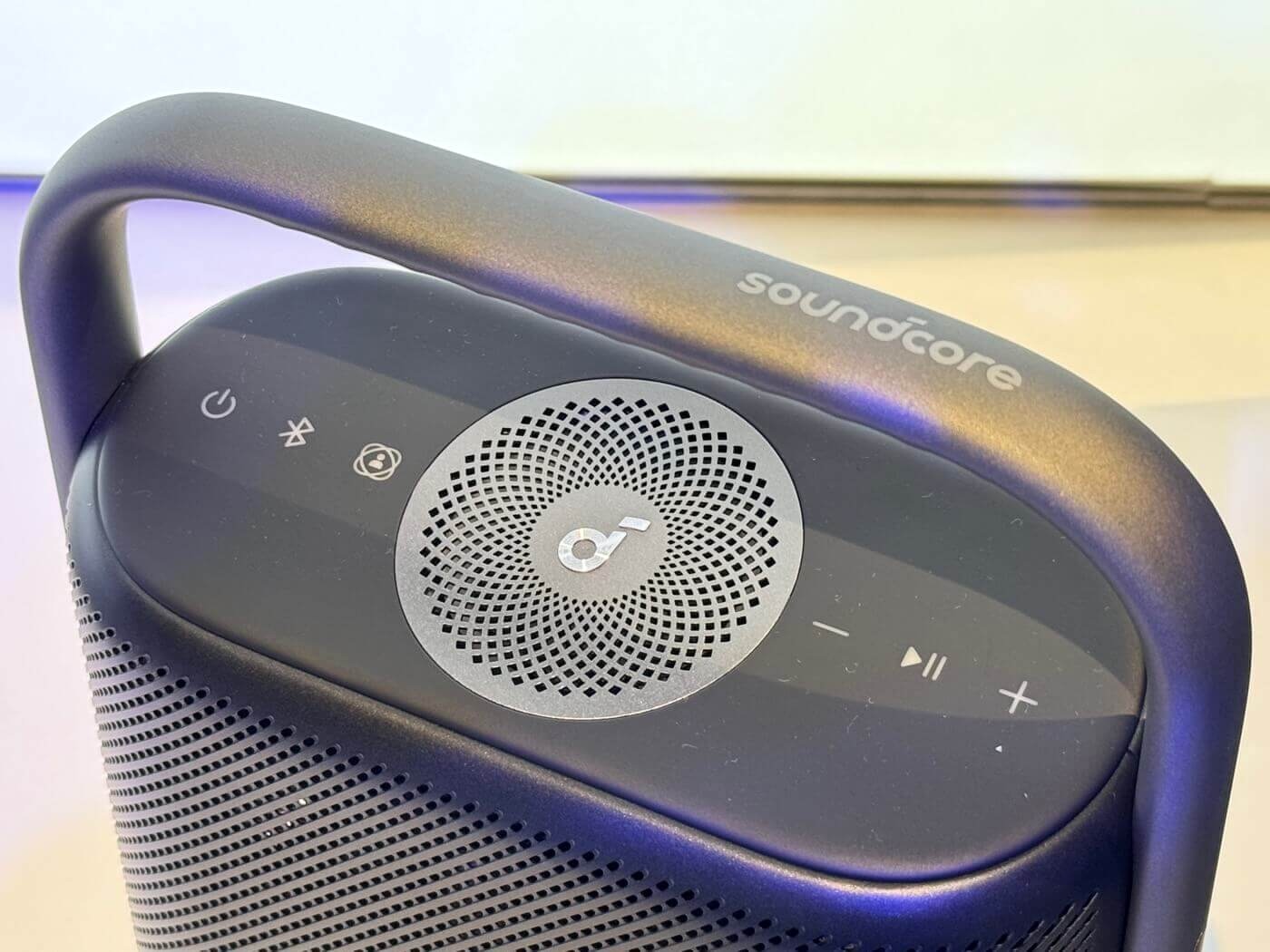 Anker、空間オーディオ搭載ポータブルHi-Fiスピーカー｢Soundcore Motion X500｣を発売