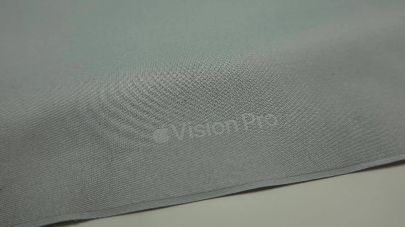 ｢Apple Vision Pro｣に付属の”信者の布”は保管にも気を遣う必要あり