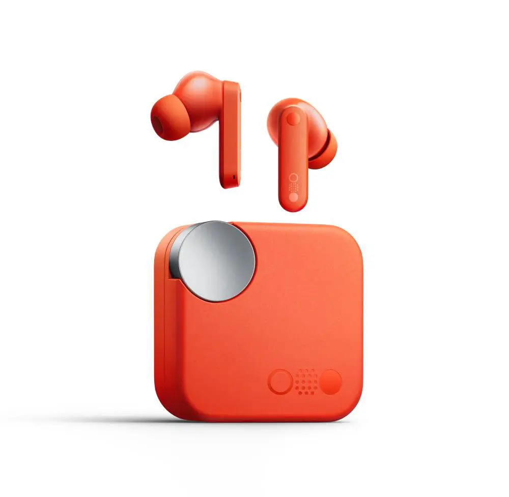 CMF by Nothing、2つの新型イヤホン｢Neckband Pro｣と｢Buds｣を