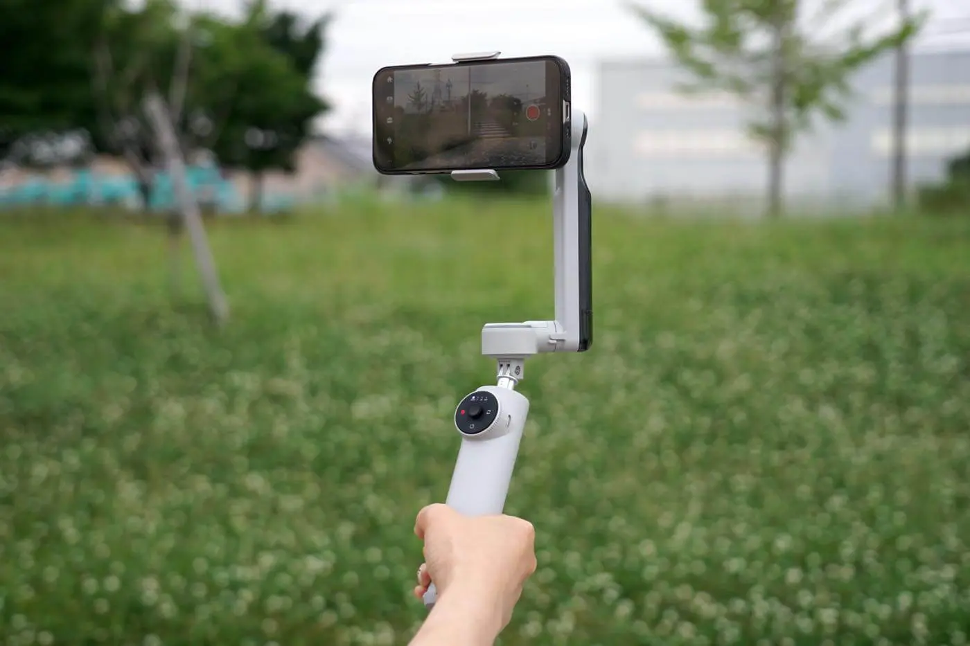 【2024年 最新モデル】Insta360 Flow Pro ＋おまけ付き Insta360 Flow Proを購入 - AI追跡ジンバル - Insta360公式ストア