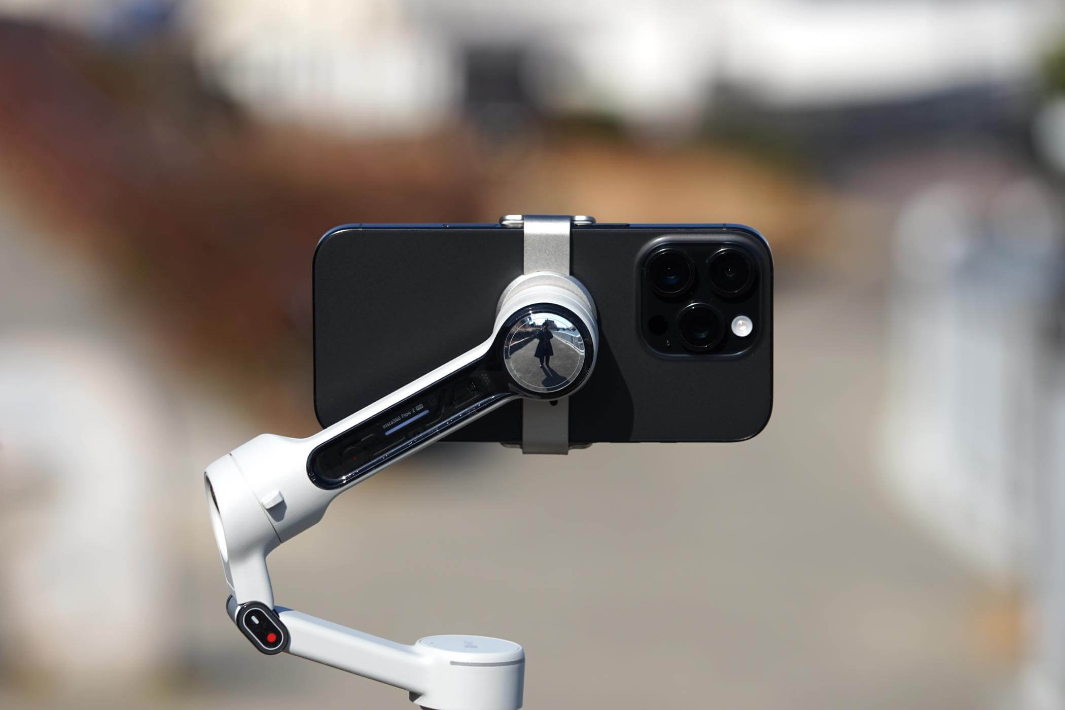 【レビュー】Insta360の設計を刷新した最新スマホジンバル『Insta360 Flow 2 Pro』が登場 ｰ 新旧モデル比較編