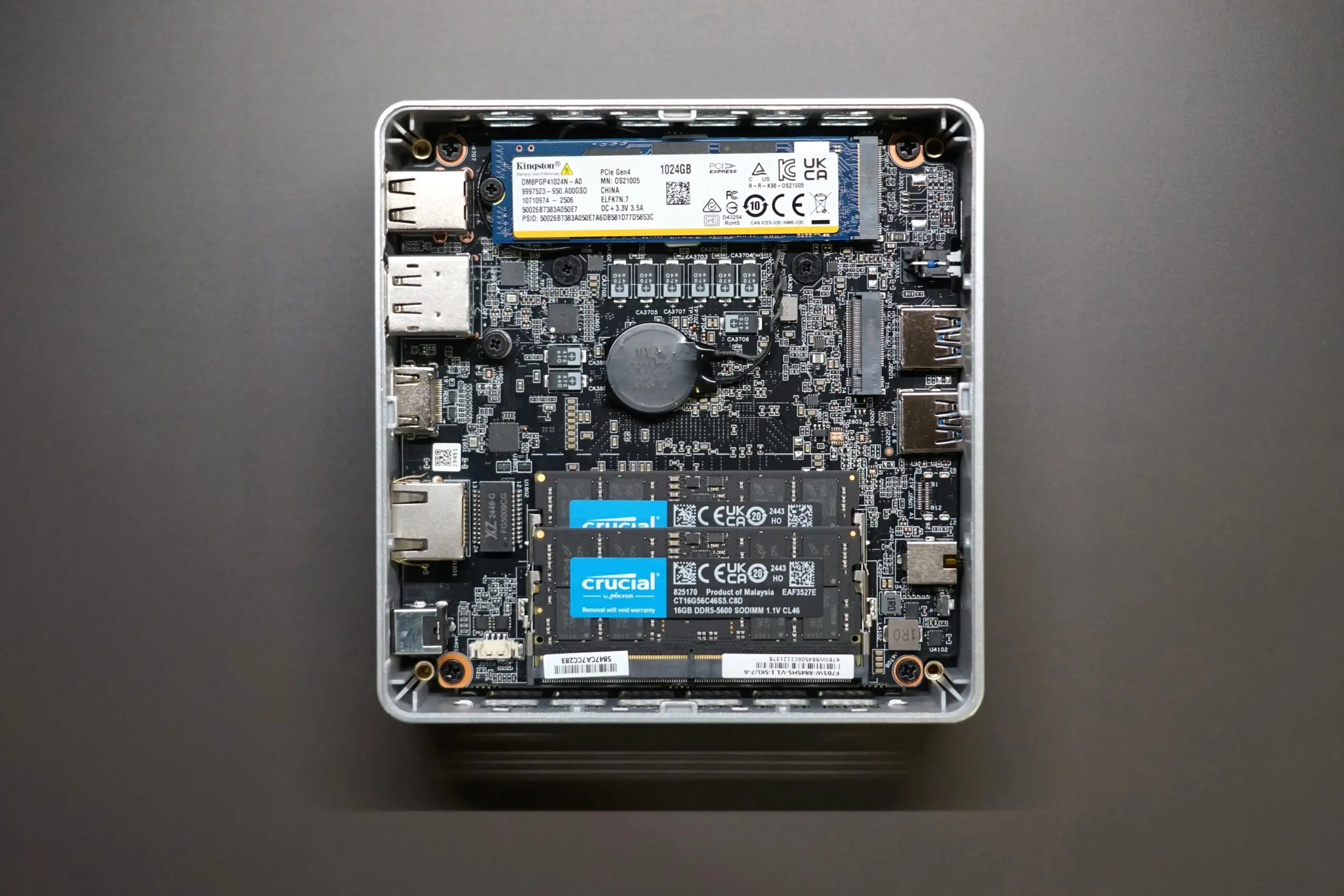レビュー】｢Minisforum UM880 Plus｣｜AMD Ryzen 7 8845HS搭載で 