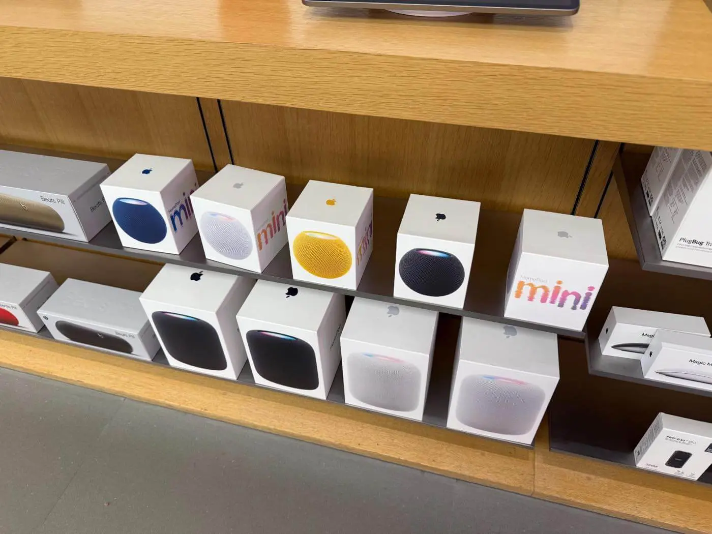 Apple、｢HomePod mini｣をパッケージデザインを変更 | 気になる、記になる…