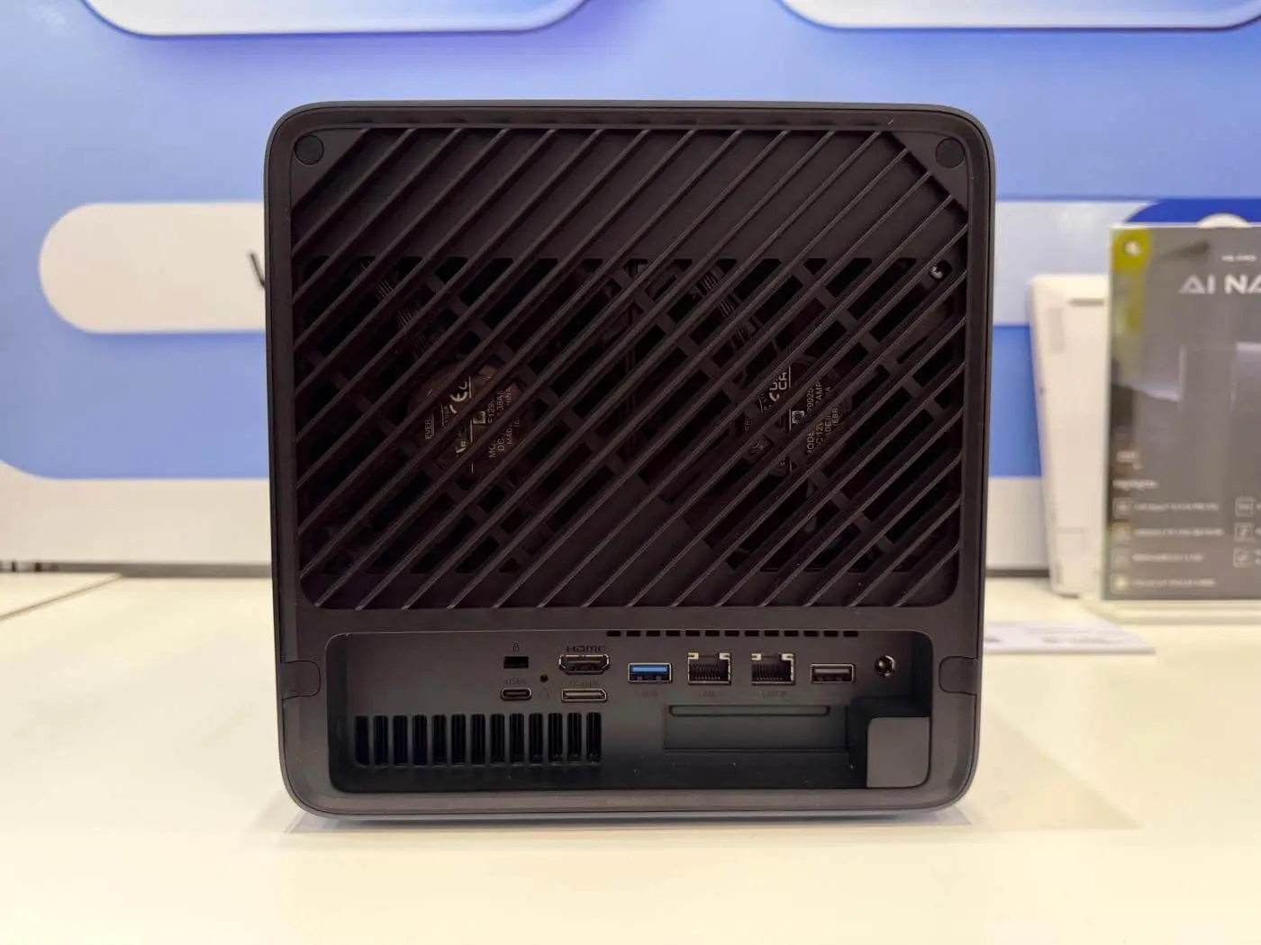 Minisforum N5 / N5 Pro AI NAS MINISFORUM N5 NAS、AMD Ryzen7 255