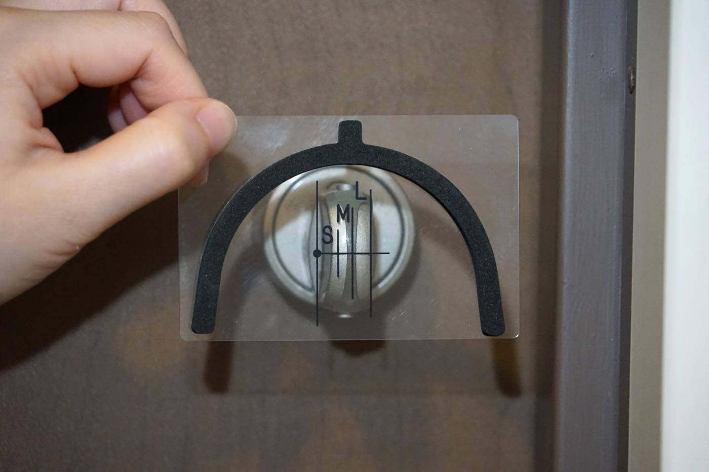 【レビュー】後付け感がない一体型カバーデザインを採用したスマートロック「SwitchBot ロック Ultra」|充電式バッテリーも標準採用