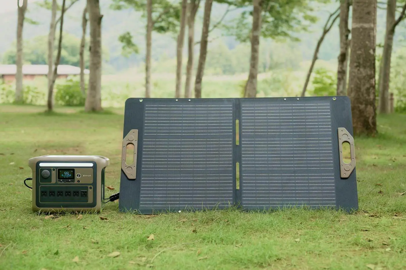 Anker、ポータブル電源｢Portable Power Station 1000｣とソーラーパネル