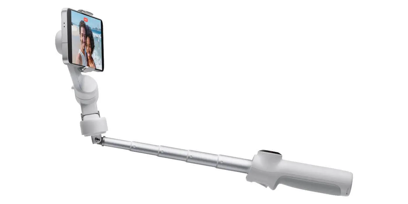 Insta360が動画用AIトラッキングスタビライザー搭載の