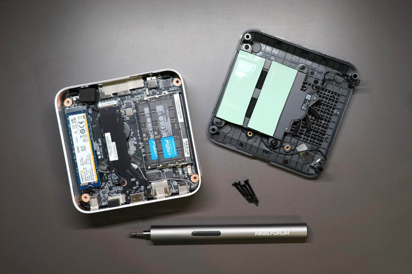 【レビュー】Ryzen 5 255搭載でパワフル&USB4/OCuLink搭載で拡張性も十分なミニPC「Minisforum AI X1」