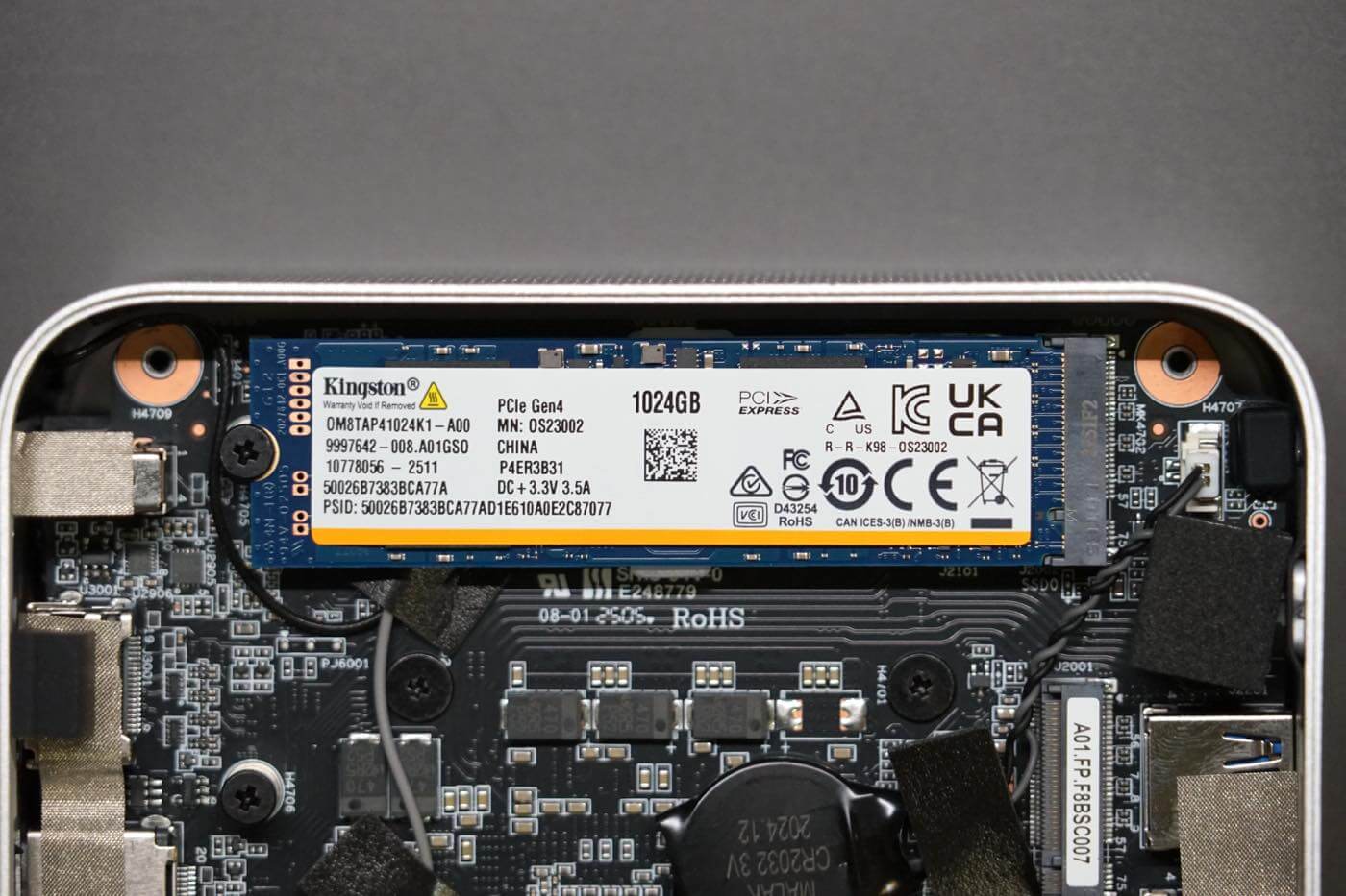 【レビュー】Ryzen 5 255搭載でパワフル&USB4/OCuLink搭載で拡張性も十分なミニPC「Minisforum AI X1」