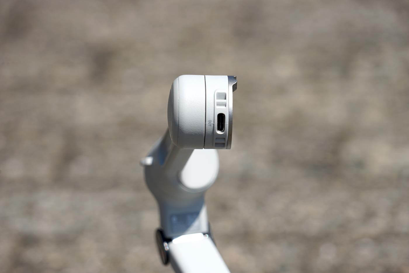 【レビュー】Insta360のスマホジンバルのエントリーモデル「Insta360 Flow 2」|初心者やライトユーザーには正直これで十分!!