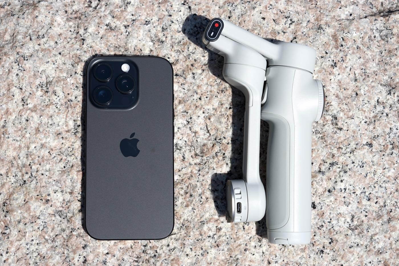 【レビュー】Insta360のスマホジンバルのエントリーモデル「Insta360 Flow 2」|初心者やライトユーザーには正直これで十分!!