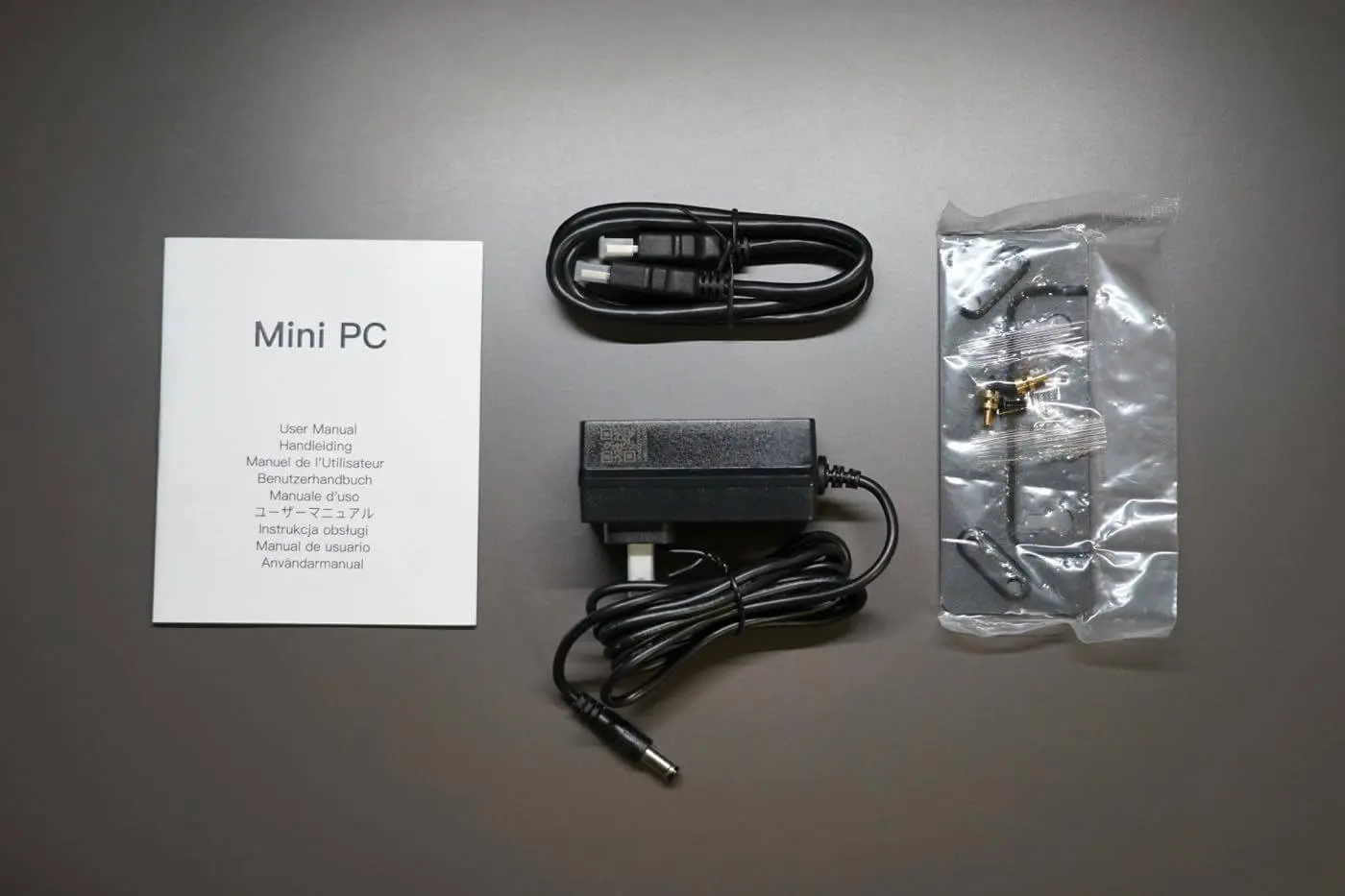 NIPOGI ミニPC Intel Inside 本体と電源アダプターのみ 楽天市場】【代替電源】NiPoGi ミニpc対応代替電源/AD0301