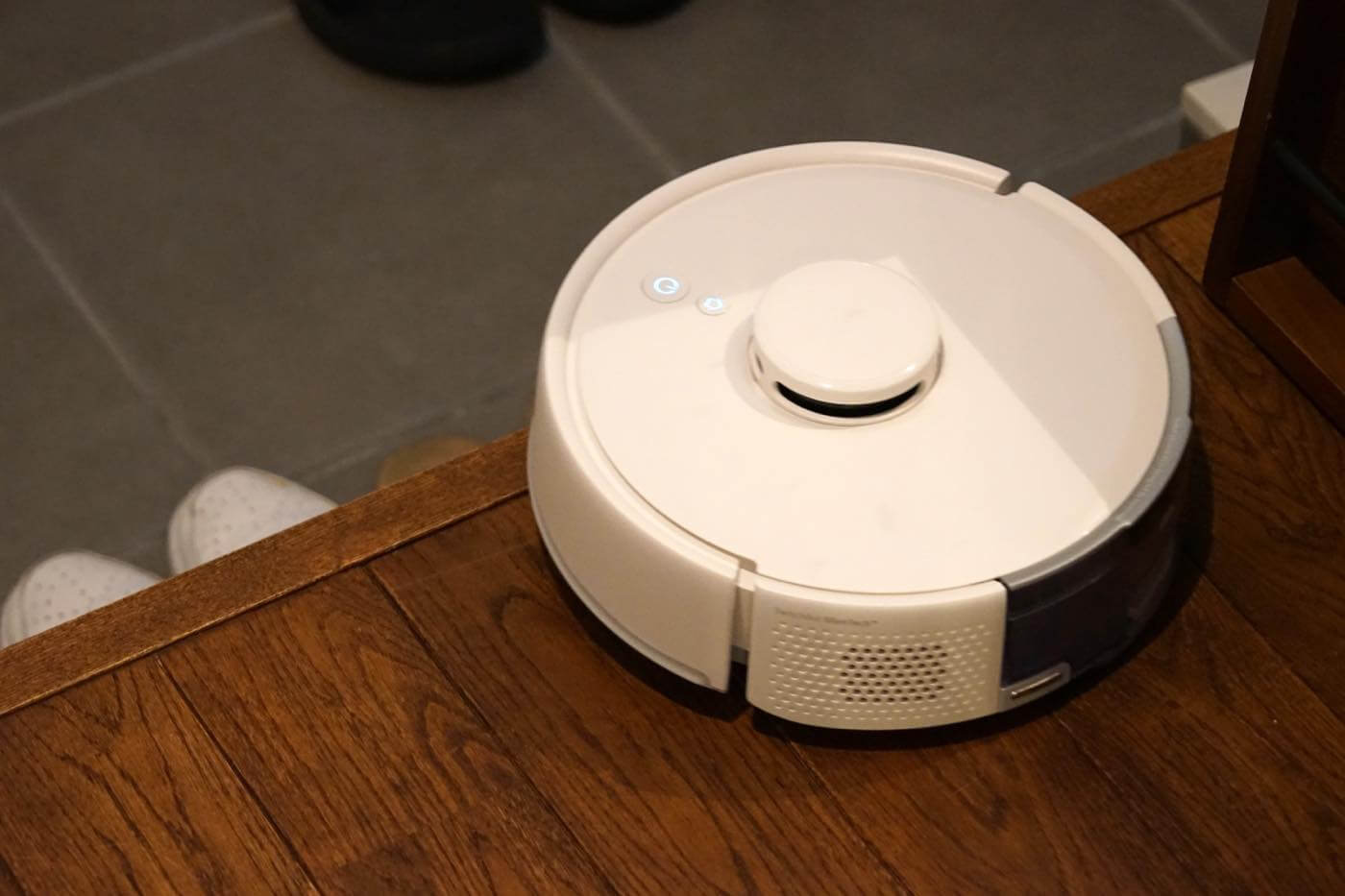 【レビュー】SwitchBotの最新小型ロボット掃除機「SwitchBot ロボット掃除機 K11+」