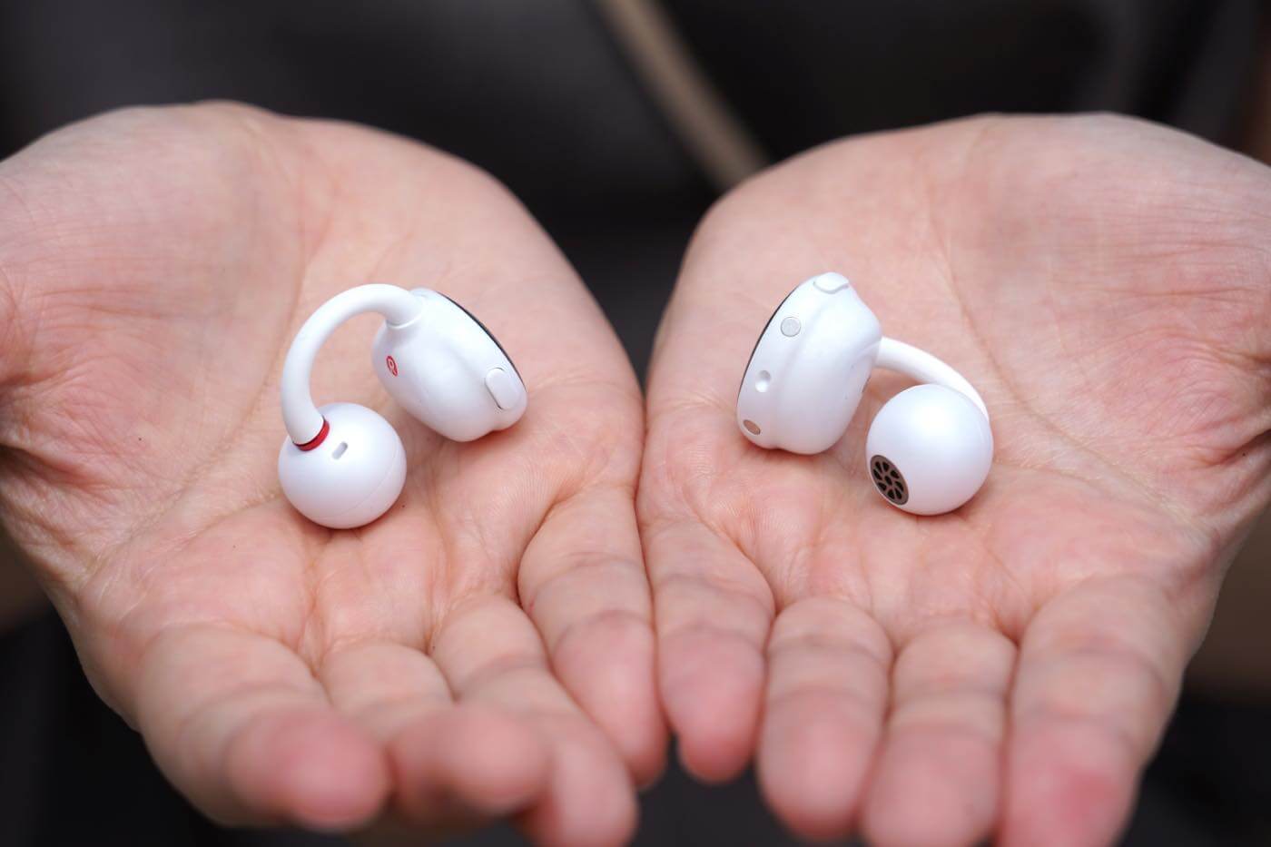 【レビュー】EarFun初のイヤーカフ型イヤホン「EarFun Clip」|LDAC対応・物理ボタン・ハイコスパなどが特徴