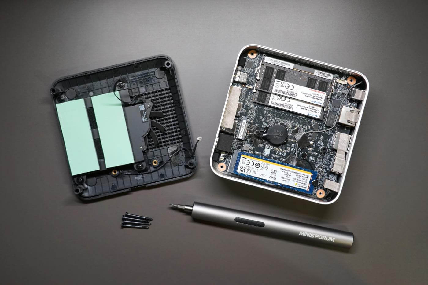 【レビュー】Intel Core Ultra 9 285H搭載のパワフルなミニPC「Minisforum M1 Pro」